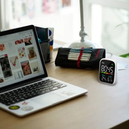 Измеритель концентрации углекислого газа (СО2) с функцией термогигрометра МЕГЕОН 08050 купить по низкой цене | МАКСПРОФИТ